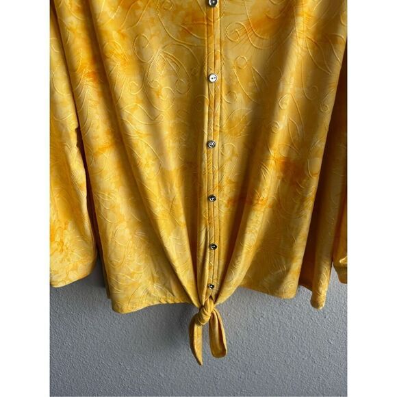 ❤️ND New Directions  V-Neck Blouse - Picture 4 of 5